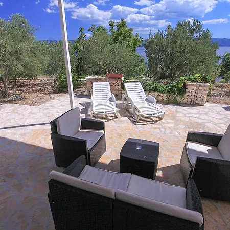 Robinson Jimi Vikendica