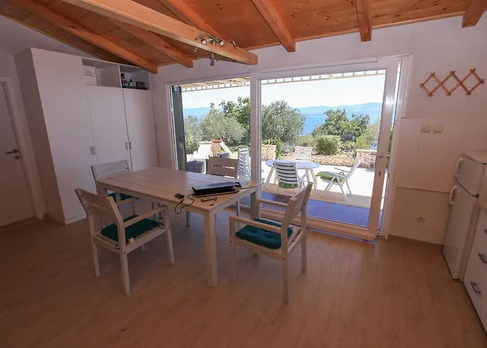 Nyaraló Robinson Jimi