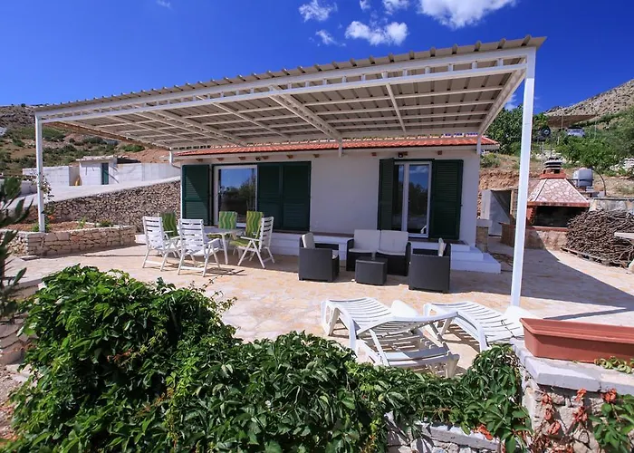 Robinson Jimi Nyaraló Nerežišća