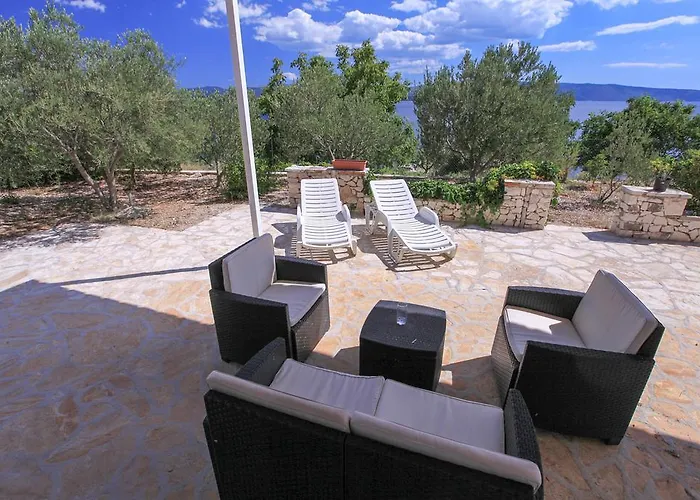 Robinson Jimi Nyaraló