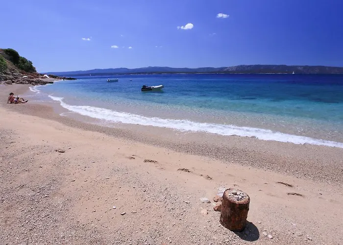 Nyaraló Robinson Jimi *